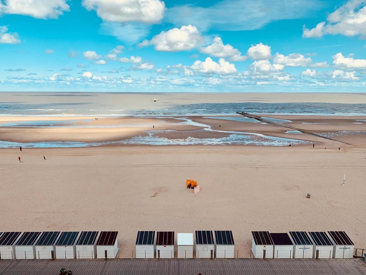 Wonderful Architect Designed Flat With Sea View Apartment Ostend Luaran gambar
