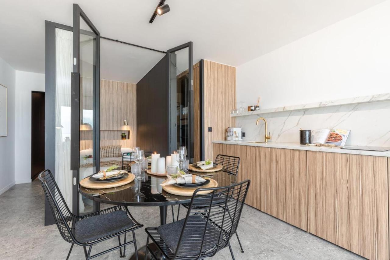 Wonderful Architect Designed Flat With Sea View Apartment Ostend Luaran gambar