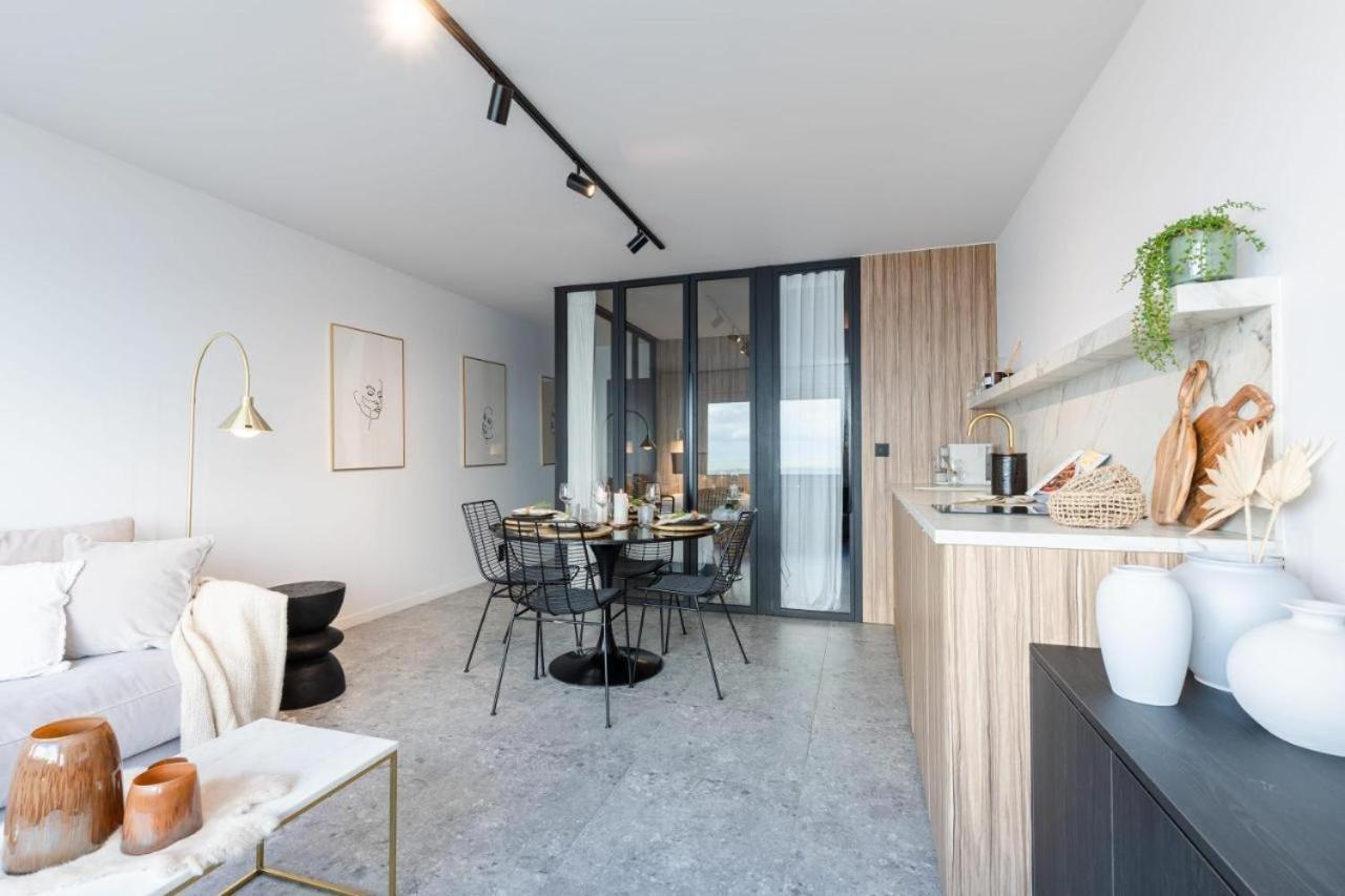 Wonderful Architect Designed Flat With Sea View Apartment Ostend Luaran gambar